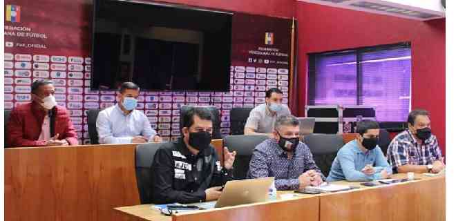 Fevefútbol y los clubes continúan planificación del torneo de primera división de 2020