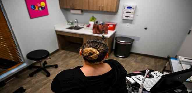Florida busca reactivar una ley que priva de fondos a las clínicas de abortos