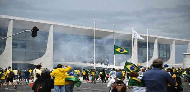 Tribunal Supremo de Brasil juzgará a militares implicados en actos golpistas