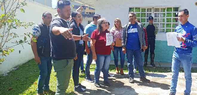 Alcalde Jesús Araque inició diagnóstico de escuelas municipales