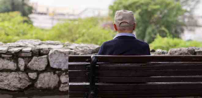 La soledad no deseada en mayores es un problema de salud