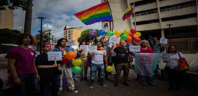 Activistas LGBTI piden al TSJ respuestas a demandas sobre sus derechos