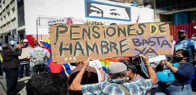 Trabajadores, jubilados y pensionados toman las calles este #6Mar