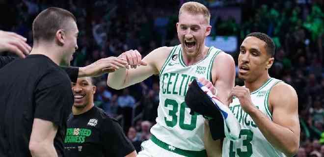 Celtics sufren pero avanzan en los playoffs de la NBA