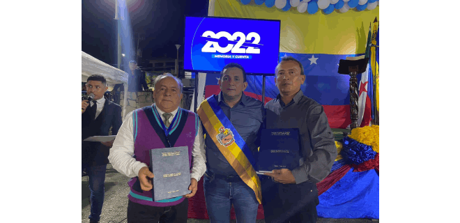 Alcalde Enrique Guillén presentó memoria y cuenta 2022