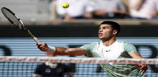 +VIDEO | Alcaraz avanza a la tercera ronda del Roland Garros