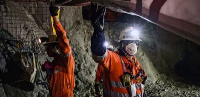 Recuperan los cuerpos de 27 trabajadores fallecidos en una mina del sur de Perú