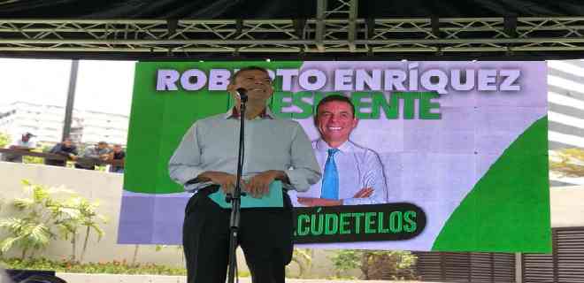 Roberto Enríquez aceptaría propuesta de Prosperi para inscribirse juntos