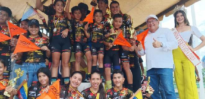 Lisandro Segura acompañó Gran Clásico Ciclístico de las categorías Menores en Alberto Adriani