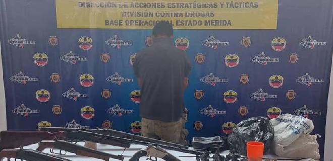 PNB capturó a un hombre con droga y armas en Santa Cruz de Mora