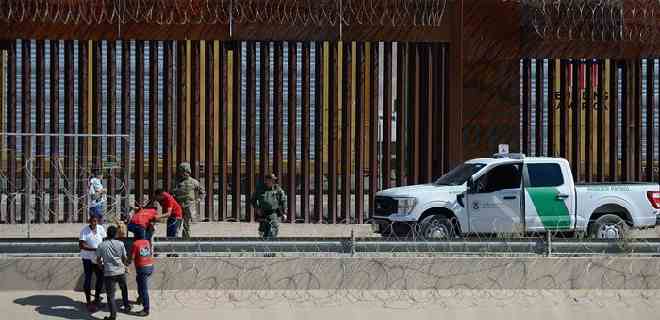 Migrantes varados en frontera de México jugarán su propia “Copa América”