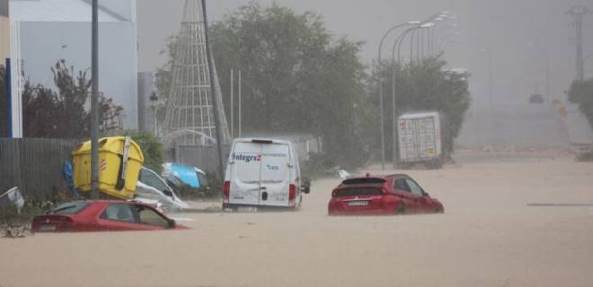 Dos muertos y tres desaparecidos por las lluvias torrenciales en España