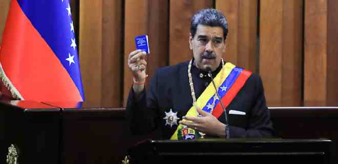 Presidente Maduro reveló que mantiene reuniones con voceros de la oposición por la paz del país