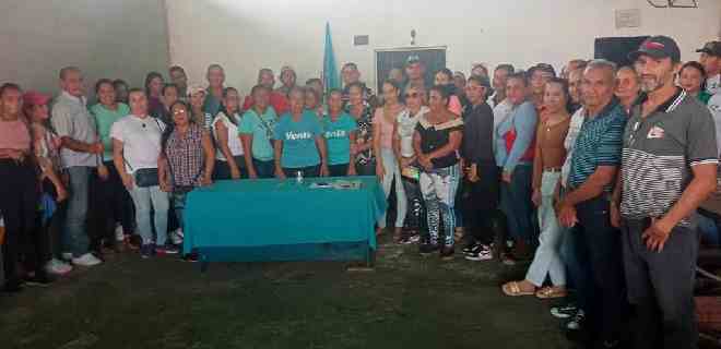 Vente Mérida en el municipio Caracciolo Parra y Olmedo juramento a los 16 Colegios Ciudadanos