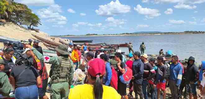 Más de 750 personas desalojadas de la mina ilegal colapsada en Bolívar