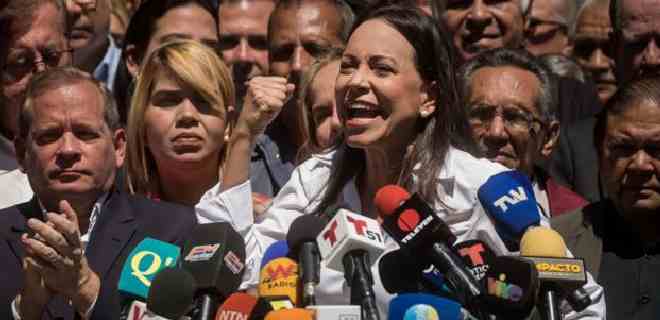 Machado pide a venezolanos en el exterior respaldo a su candidatura