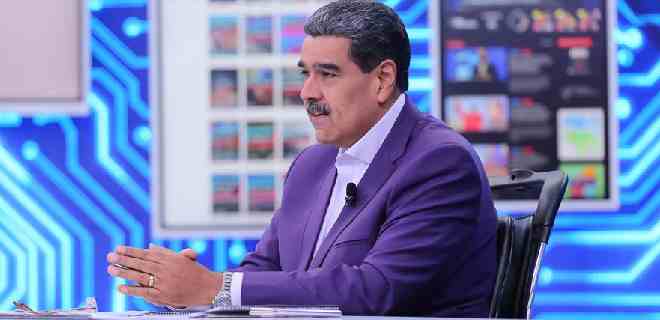 Maduro dice que fue “todo un éxito” consulta de la AN para discutir cronograma electoral
