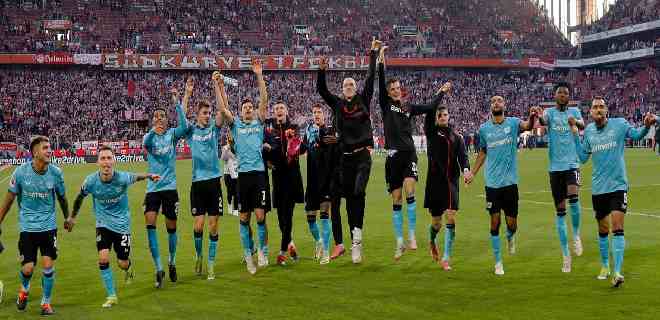 La máquina del Leverkusen sigue encaminada al título