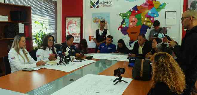 Gobernador Jehyson Guzmán avanza con el Plan 465 en Mérida