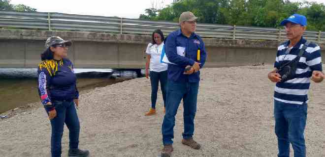 Gobernador Jehyson Guzmán realiza inspección del Puente Onia Culegria