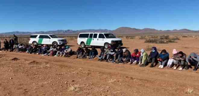 Migrantes denuncian operativos «inhumanos» en el desierto del norte de México